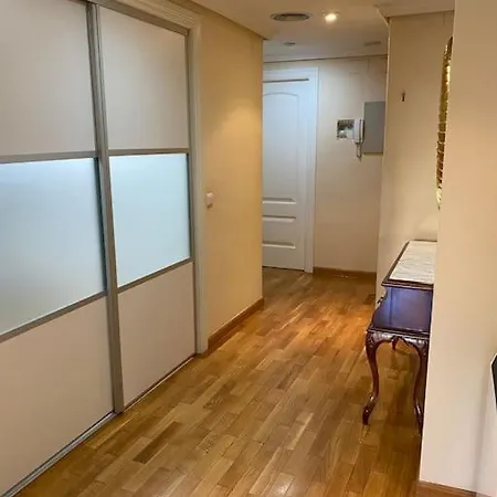 Apartment Lovely 2 Bedrooms Main Square *