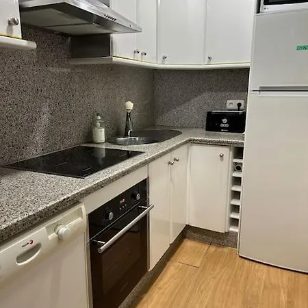 Apartment Lovely 2 Bedrooms Main Square Plasencia