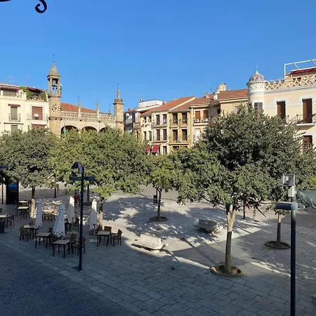 Lovely 2 Bedrooms Main Square Apartmán Plasencia