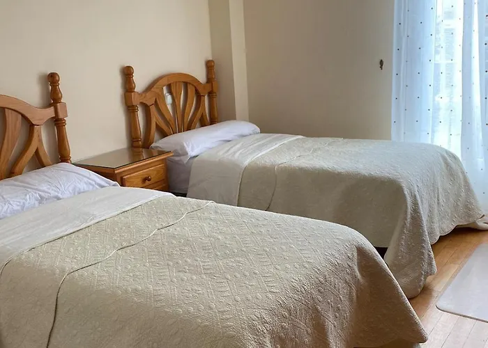 Lovely 2 Bedrooms Main Square Lejlighed Plasencia